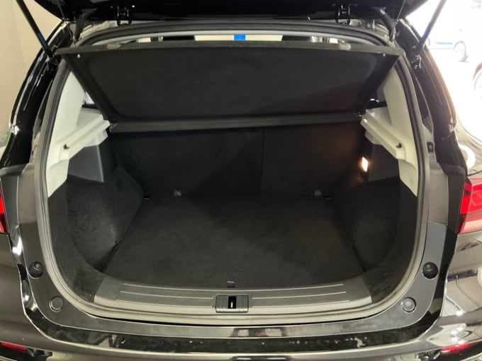 2025 Mg Mg Zs