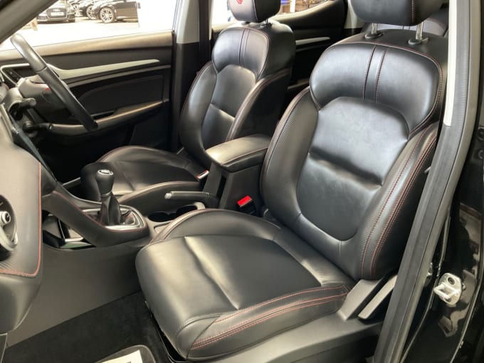 2025 Mg Mg Zs