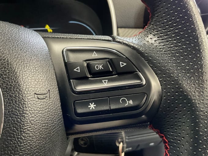 2025 Mg Mg Zs