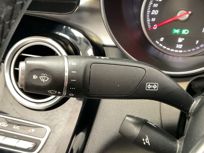 2025 Mercedes-benz C-class