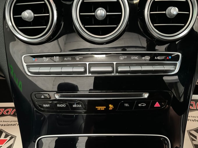 2025 Mercedes-benz C-class