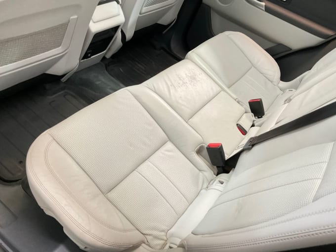 2025 Land Rover Discovery Sport