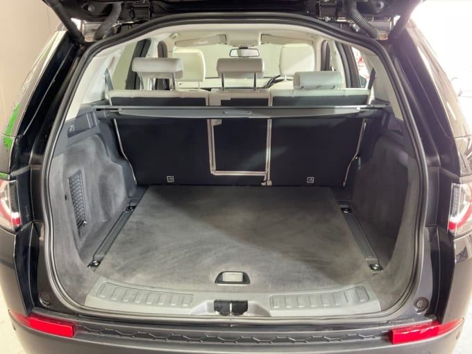 2025 Land Rover Discovery Sport