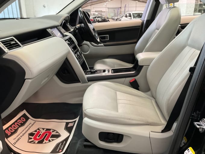 2025 Land Rover Discovery Sport
