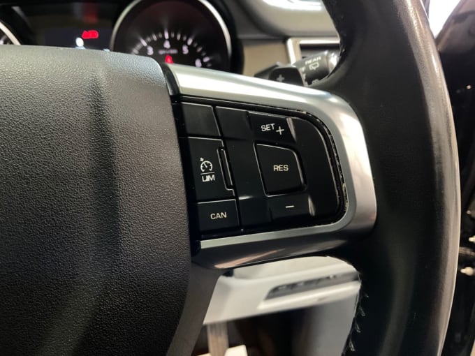 2025 Land Rover Discovery Sport