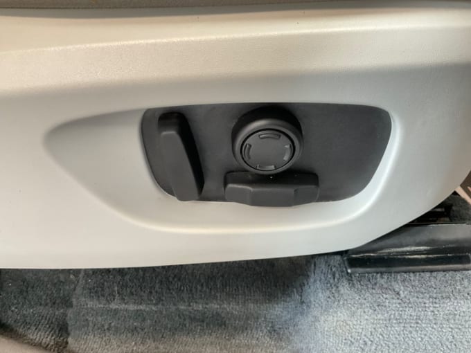 2025 Land Rover Discovery Sport