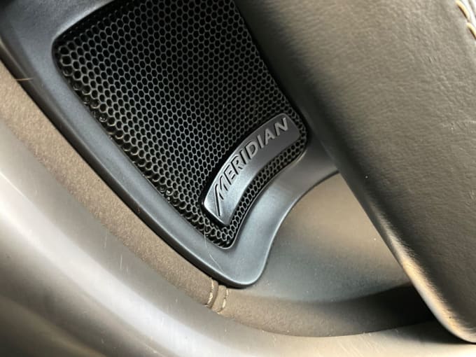 2025 Land Rover Discovery Sport