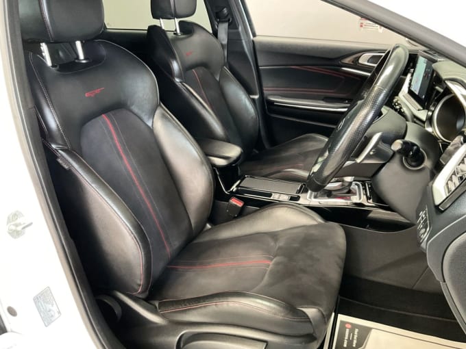 2025 Kia Proceed