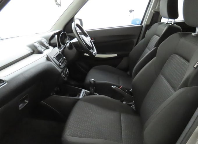 2025 Suzuki Swift