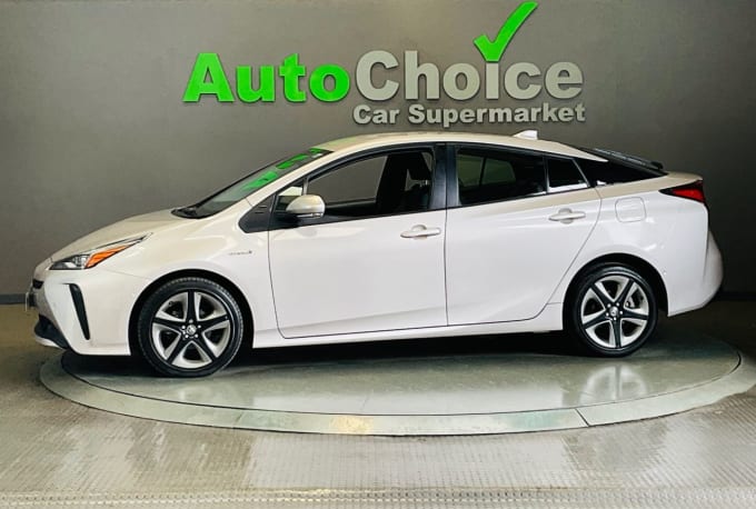 2025 Toyota Prius