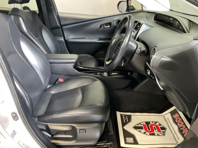 2025 Toyota Prius