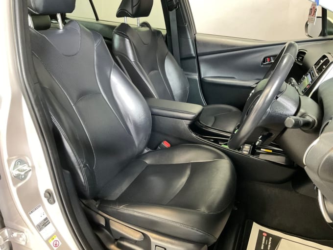 2025 Toyota Prius