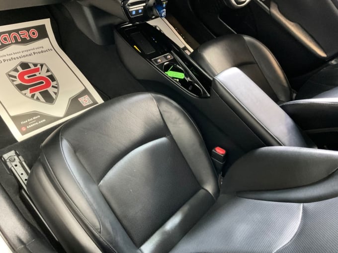 2025 Toyota Prius