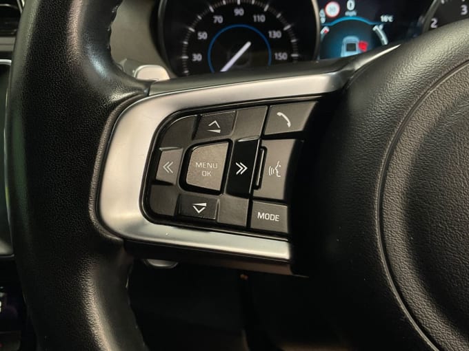 2025 Jaguar F-pace