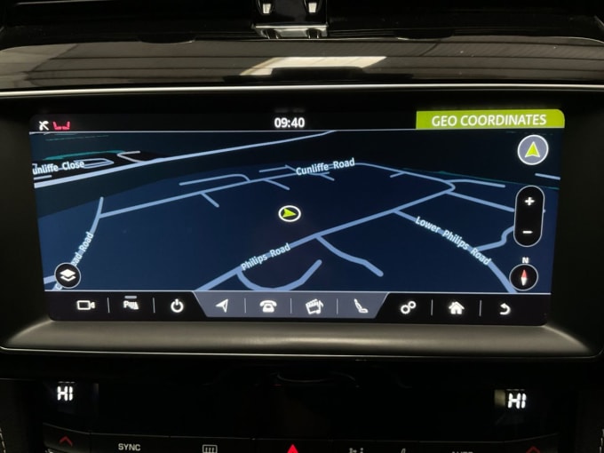 2025 Jaguar F-pace