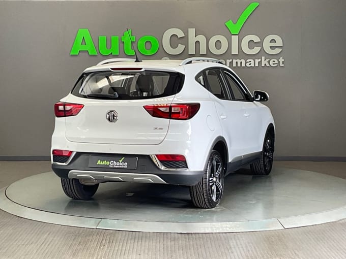 2025 Mg Mg Zs