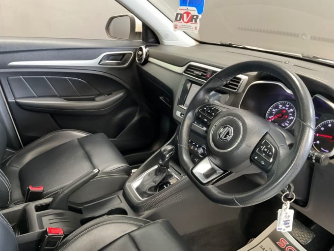 2025 Mg Mg Zs