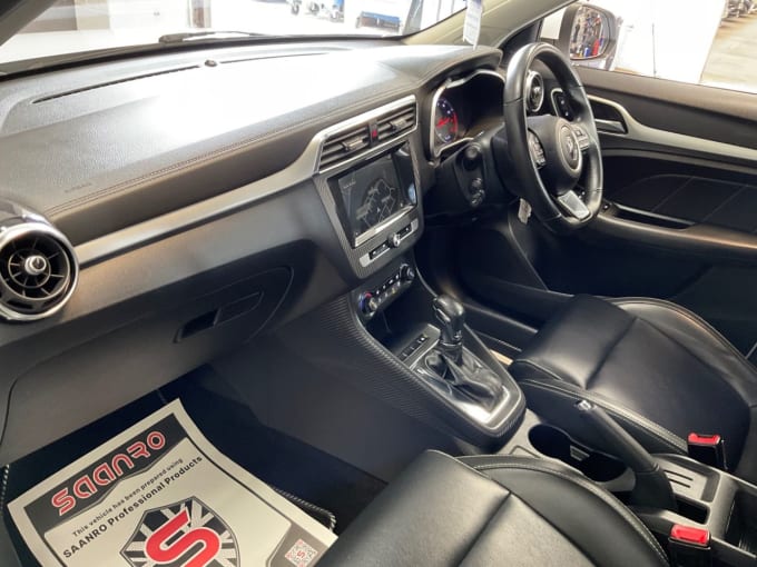 2025 Mg Mg Zs