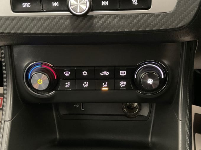 2025 Mg Mg Zs