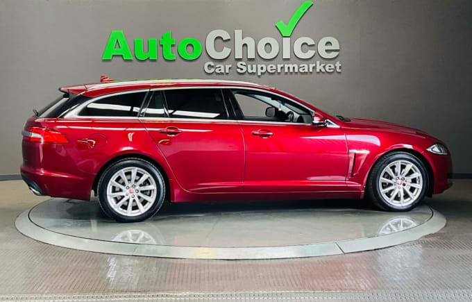 2025 Jaguar Xf