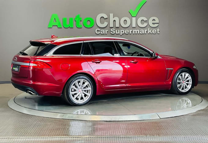 2025 Jaguar Xf