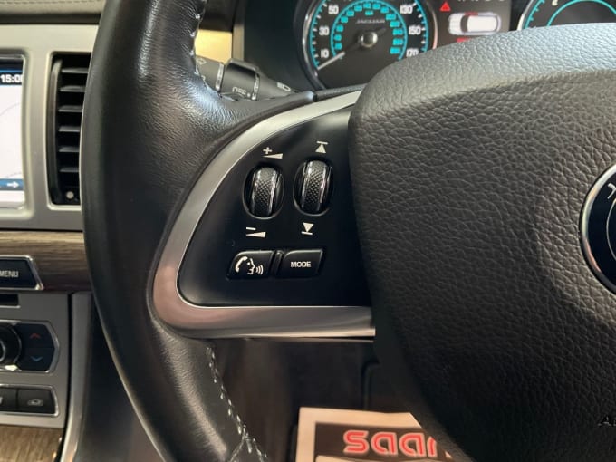 2025 Jaguar Xf