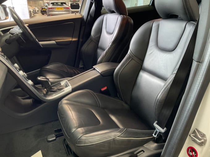 2025 Volvo Xc60