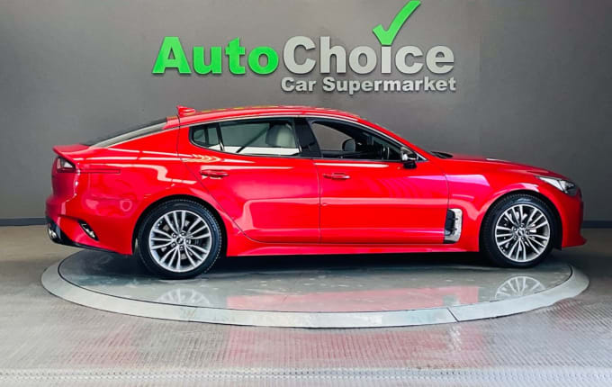 2025 Kia Stinger