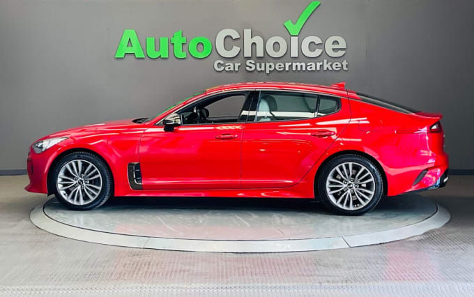 2025 Kia Stinger