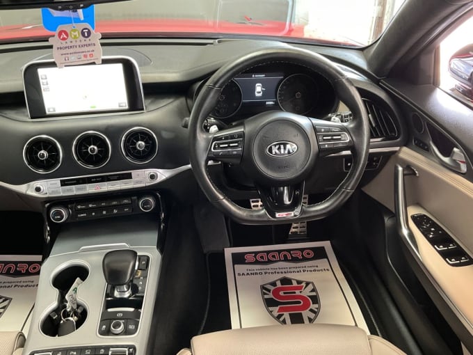 2025 Kia Stinger