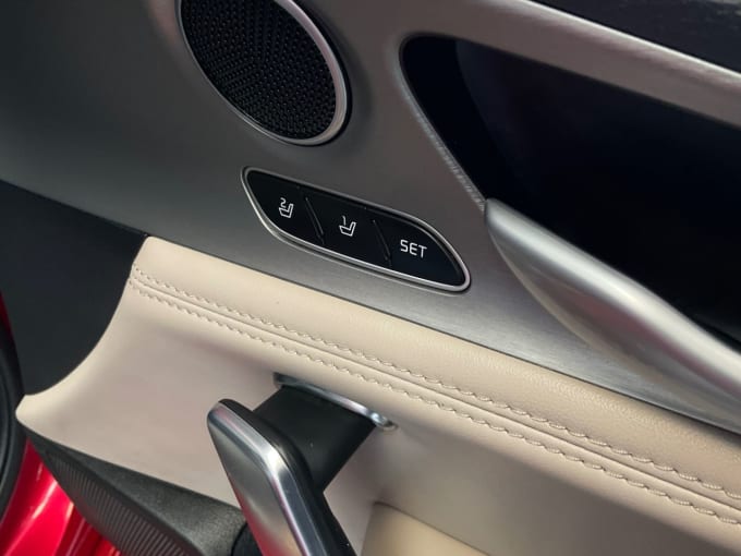 2025 Kia Stinger