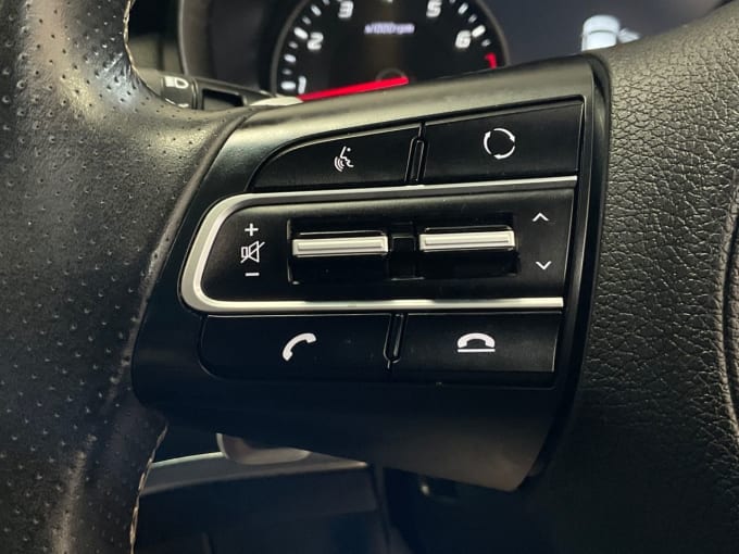 2025 Kia Stinger