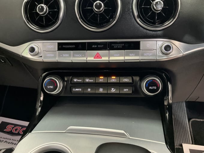 2025 Kia Stinger