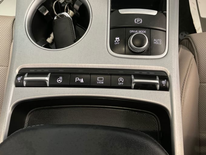 2025 Kia Stinger