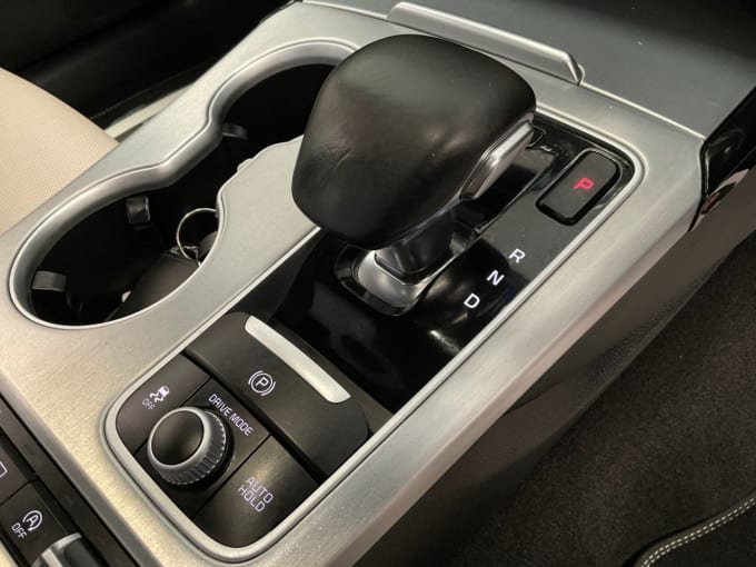 2025 Kia Stinger