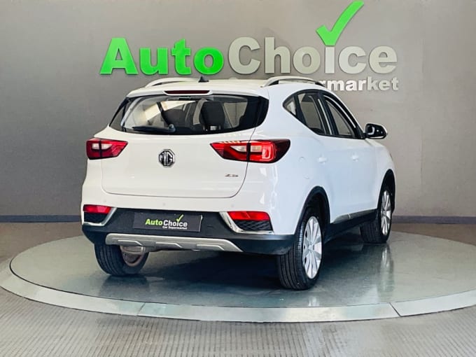 2025 Mg Mg Zs