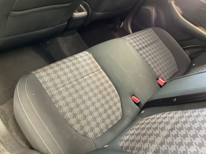 2025 Mg Mg Zs