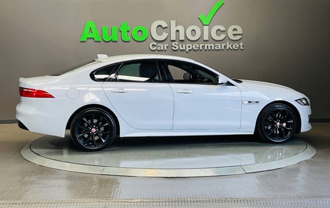 2025 Jaguar Xf