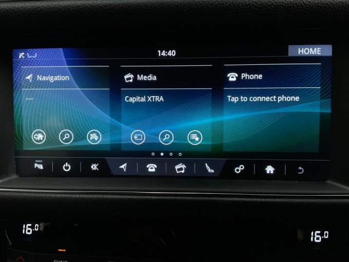2025 Jaguar Xf
