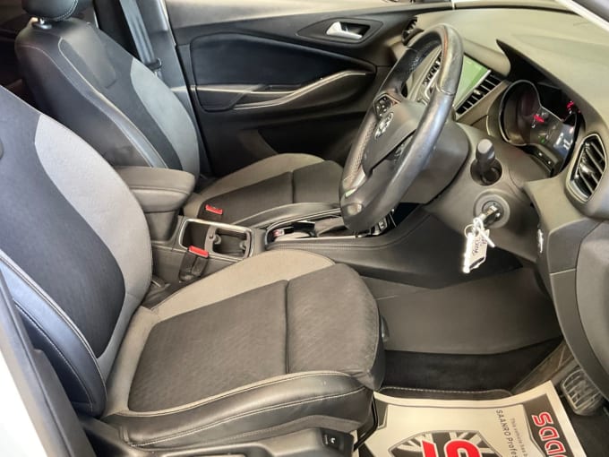 2025 Vauxhall Grandland X