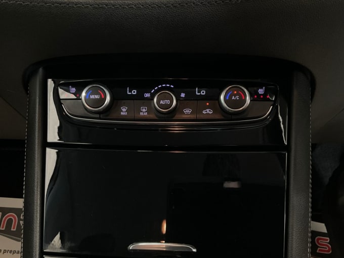 2025 Vauxhall Grandland X