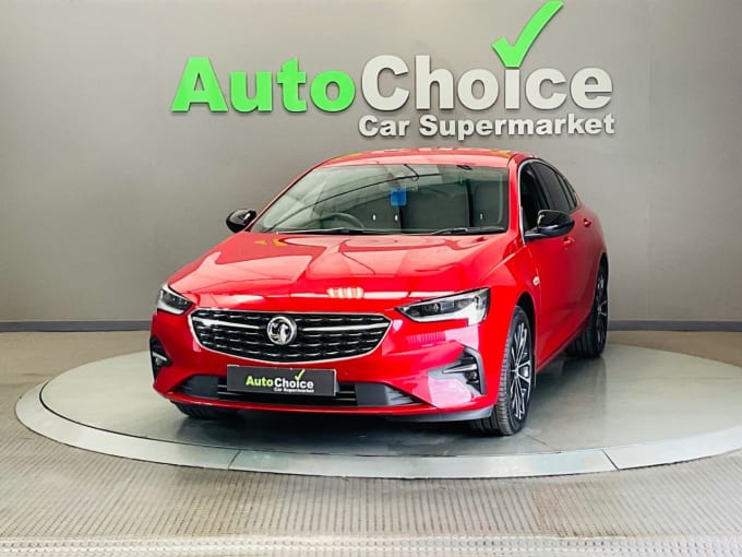 2025 Vauxhall Insignia