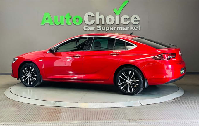 2025 Vauxhall Insignia