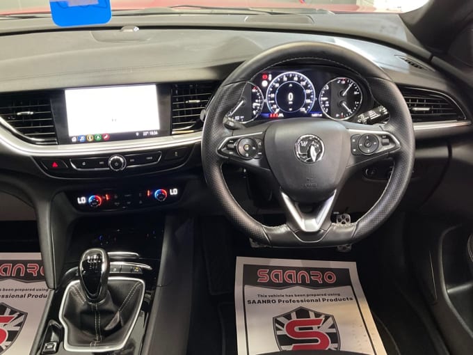 2025 Vauxhall Insignia