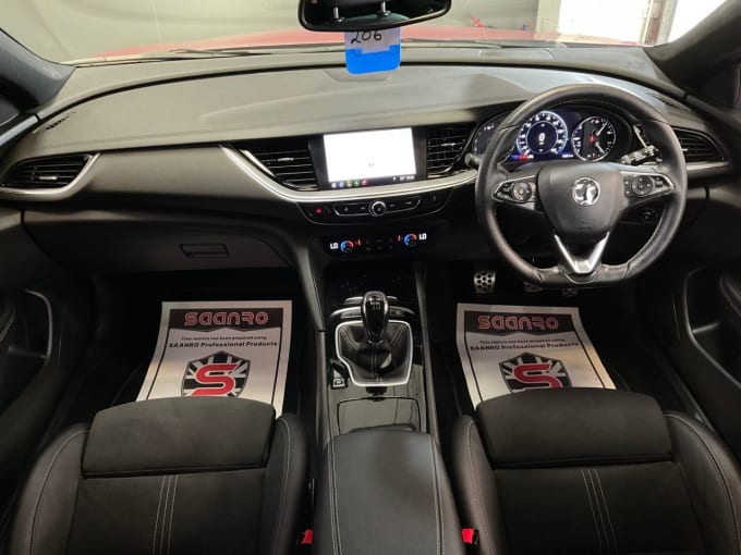 2025 Vauxhall Insignia