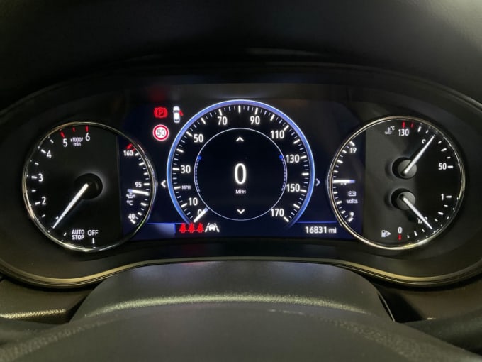 2025 Vauxhall Insignia