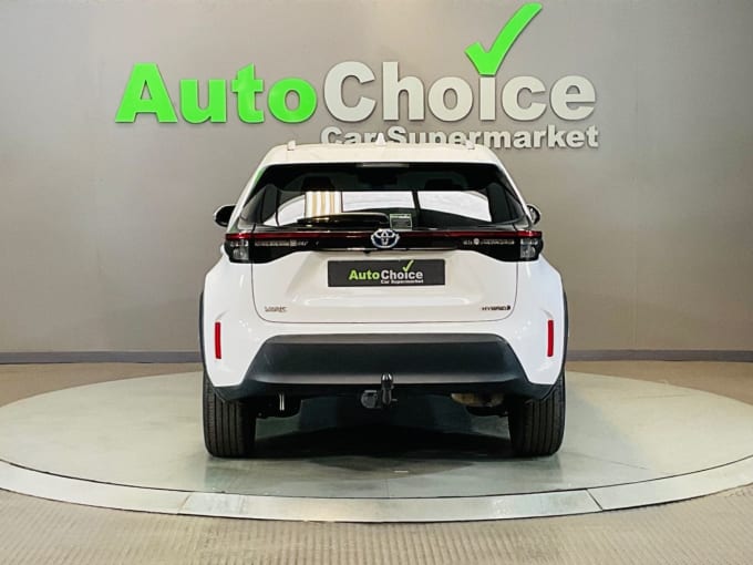 2025 Toyota Yaris Cross