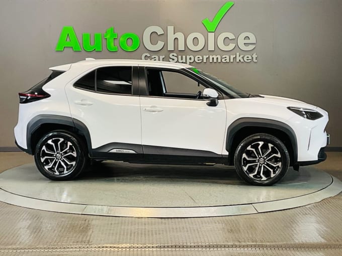 2025 Toyota Yaris Cross