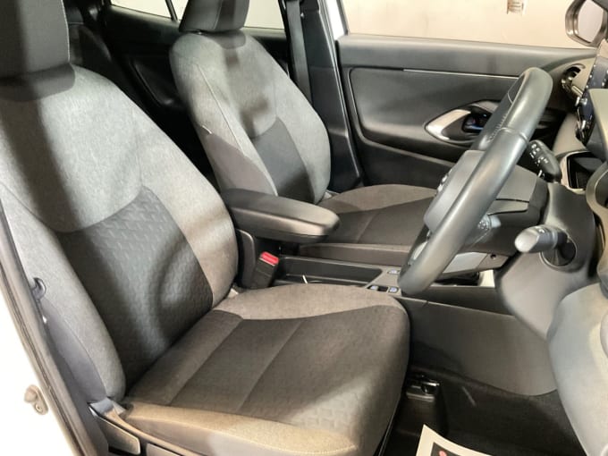 2025 Toyota Yaris Cross