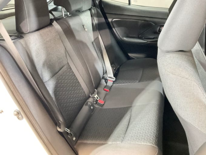 2025 Toyota Yaris Cross